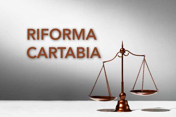 La riforma Cartabia si riferisce alla riforma della Costituzione italiana approvata dal Parlamento nel 2021